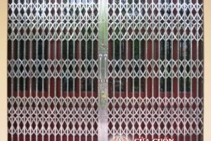 cua-keo-inox-khong-la