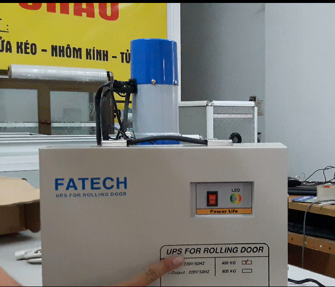 Bình lưu điện cửa cuốn Fatech
