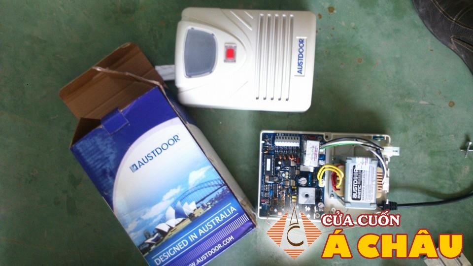 Sửa Cửa Cuốn Quận 1 1 sua-bo-mach-remote-cua-cuon