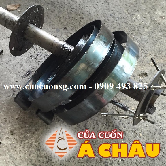 Cửa Cuốn Quận Tân Phú - Thi Công Lắp Đặt, Sửa Chữa 2 Cửa Cuốn Quận Tân Phú