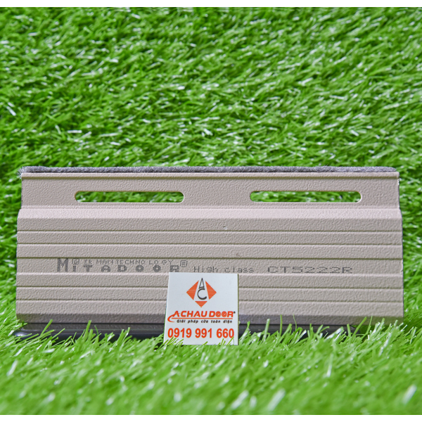 Cửa Cuốn Đức Khe Thoáng Mitadoor CT5222R 4 cửa cuốn đức mitadoor ct5222r giá tốt