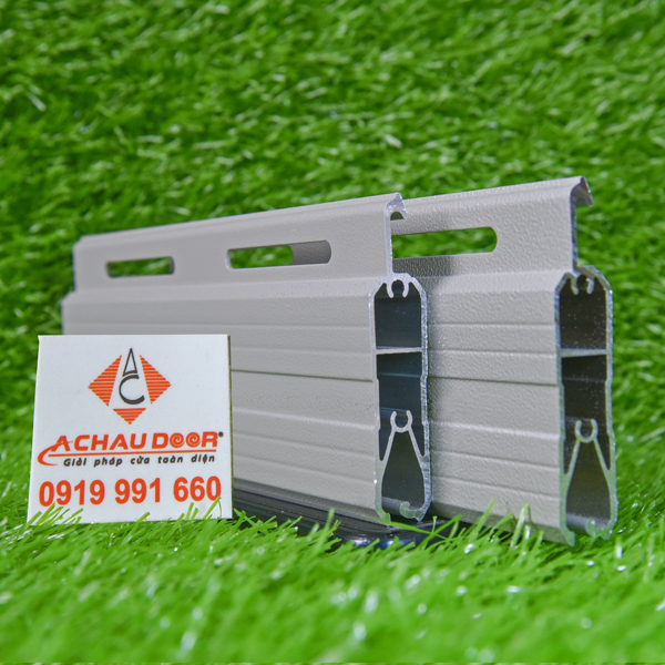 Cửa Cuốn Đức Khe Thoáng Mitadoor CT5222R 3 cửa cuốn công nghệ đức mitadoor ct5222r giá rẻ