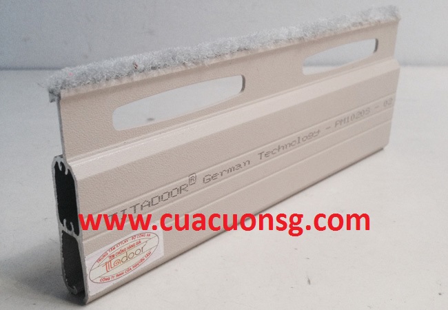 Cửa Cuốn Đức Khe Thoáng Titadoor PM1020S 5 Cửa cuốn Đức Titadoor PM 1020S