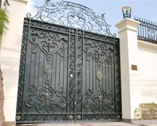 thiết kế cổng nhà