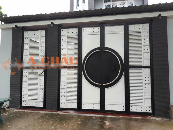 299+ Mẫu Cổng Sắt Đẹp 2024 67 cửa sắt 4 cánh đẹp 2018