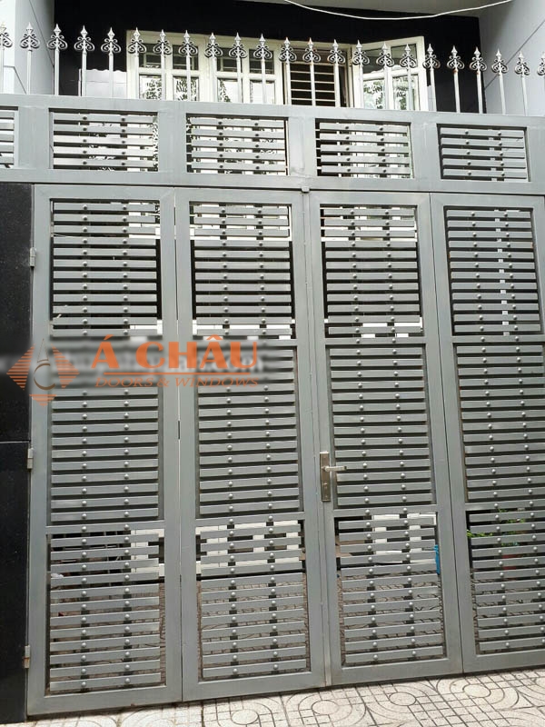299+ Mẫu Cổng Sắt Đẹp 2024 73 cửa sắt 4 cánh đẹp