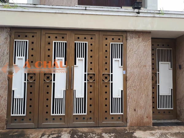 299+ Mẫu Cổng Sắt Đẹp 2024 81 cửa cổng sắt 4 cánh