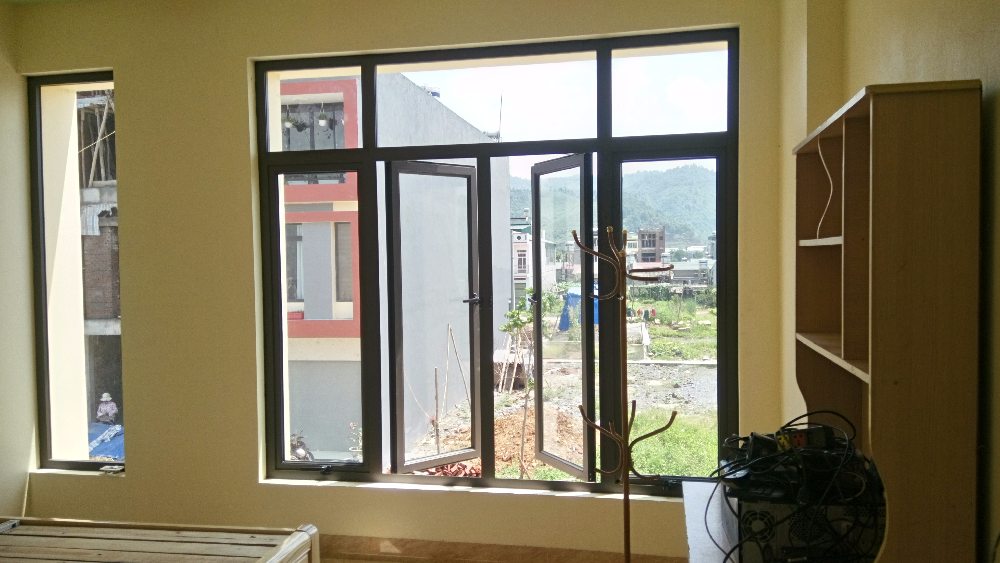 Mẫu cửa sổ nhôm Xingfa mở quay 4 cánh đẹp, hiện đại