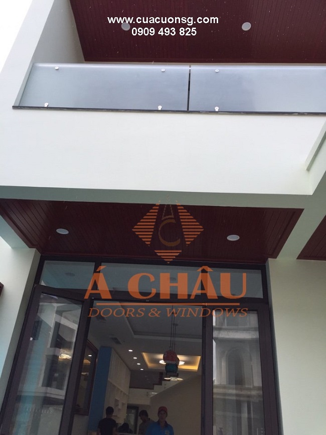 mẫu cửa nhôm 4 cánh đẹp
