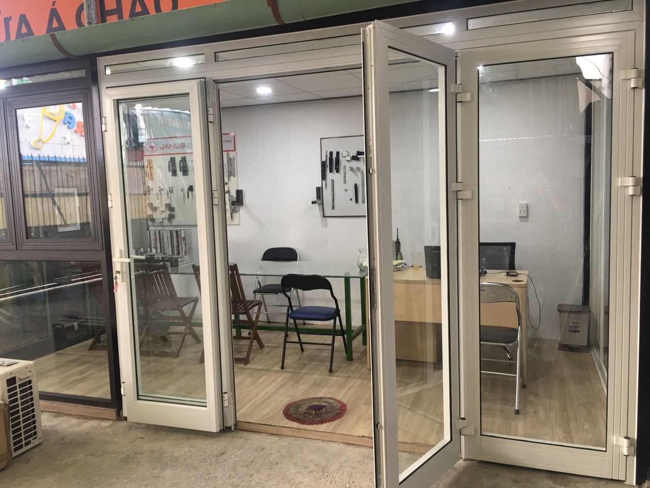 công ty cửa cuốn á châu