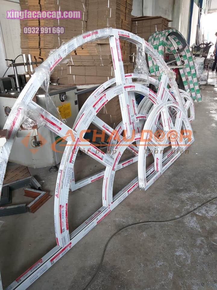 10 mẫu cửa nhôm Xingfa uốn vòm đẹp và sang trọng 4 mái vòm nhôm xingfa