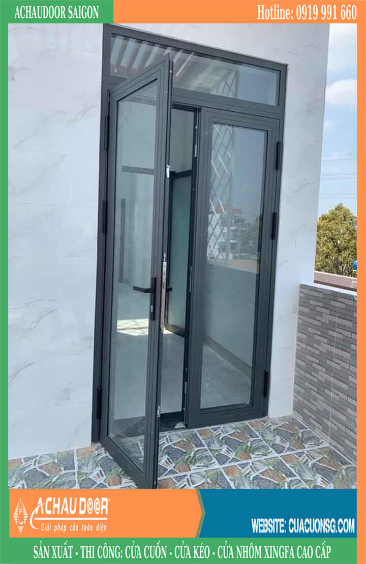 mẫu cửa đi 2 cánh nhôm xingfa