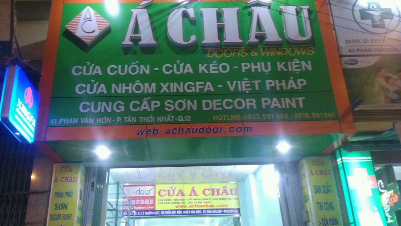 Xưởng Sản Xuất Cửa Cuốn Á Châu 3 showroom 2