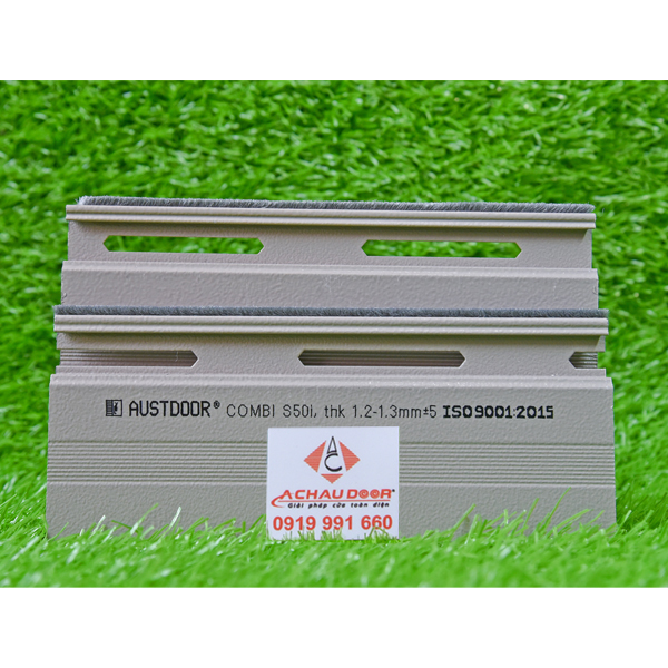 Cửa Cuốn Nan Nhôm Austdoor Combi s50i