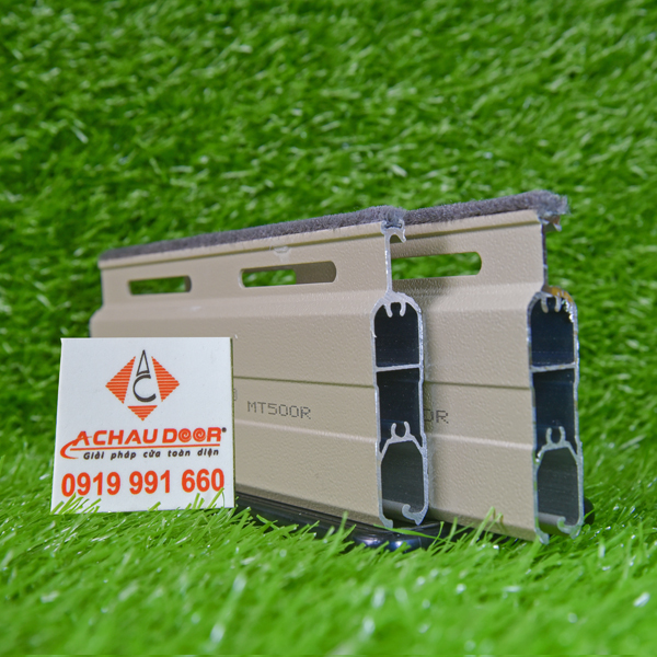 Cửa Cuốn Đức Khe Thoáng Mitadoor MT500R 2 cửa cuốn công nghệ đức mitadoor mt 500r cao cấp 01