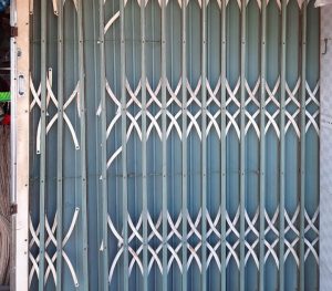 Sửa Cửa Kéo Đài Loan Quận 11