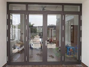 Cửa đi mở quay 4 cánh nhôm XingfaWindow