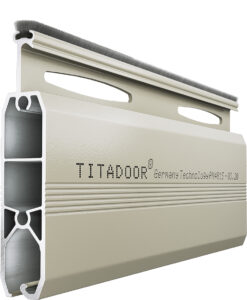 Cửa Cuốn Đức Khe Thoáng Titadoor PM481SR, Móc dày 1.3mm, Chân chịu lực dày 1.5 – 1.9mm – TL 10,9kg/m2