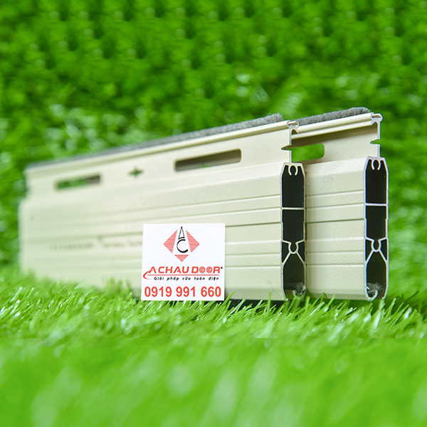 Cửa Cuốn Đức Khe Thoáng Titadoor PM2014SR 1 Cửa cuốn Đức Titadoor PM2014SR chính hãng