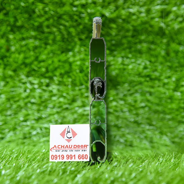 Cửa Cuốn Đức Khe Thoáng Titadoor PM52S 5 Cửa cuốn Đức Titadoor PM52S chính hãng giá thấp nhất