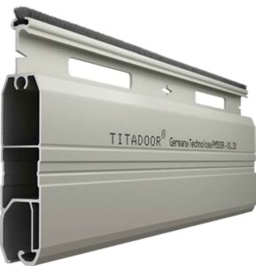Cửa Cuốn Đức Khe Thoáng Titadoor PM2050S, Móc dày 1.5mm, Chân chịu lực dày 1.5 – 2.5mm