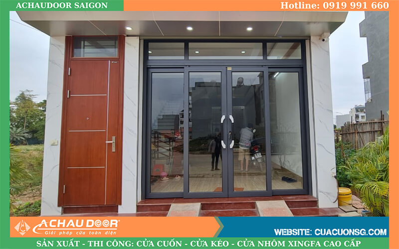 mẫu cửa trượt quay nhôm kính