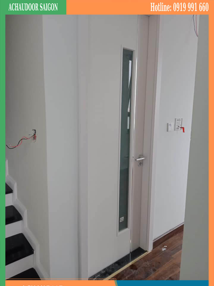 mẫu cửa gỗ nhựa composite mùa trắng