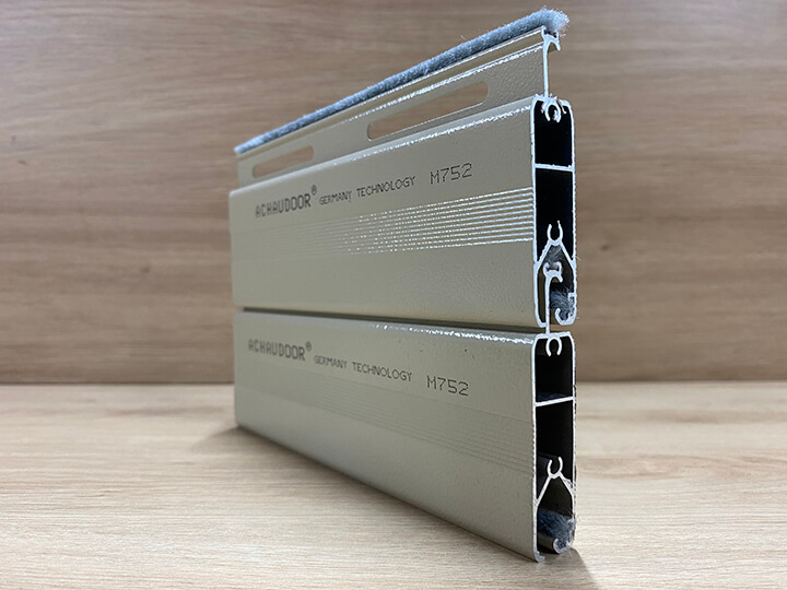 Cửa Cuốn Đức Khe Thoáng Achaudoor M752 1 Cửa Cuốn Đức Khe Thoáng Achaudoor M752