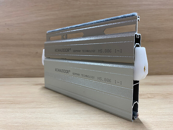 Cửa Cuốn Đức Khe Thoáng Achaudoor MS 886 2 Cửa Cuốn Đức Khe Thoáng Achaudoor MS 886