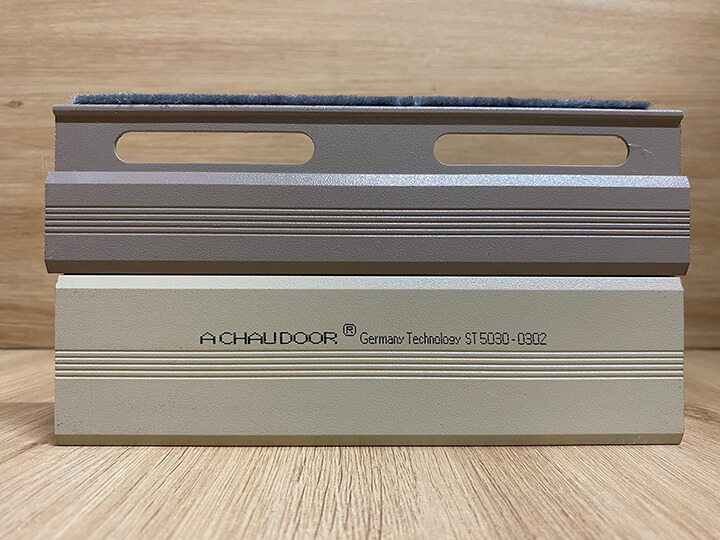 Cửa Cuốn Đức Khe Thoáng Achaudoor ST5030 2 Cửa Cuốn Đức Khe Thoáng Achaudoor ST5030
