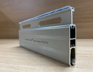 Cửa Cuốn Đức Khe Thoáng Achaudoor ST52 VIP