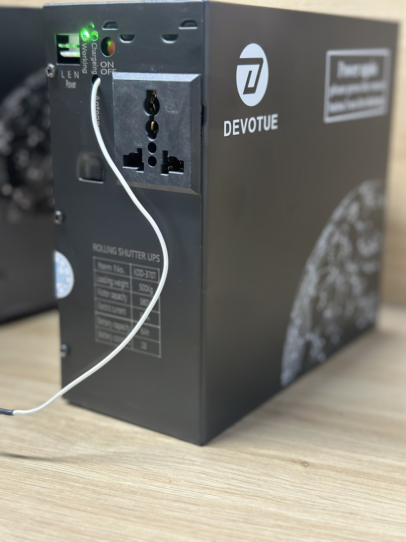 Bộ lưu điện cửa cuốn Devotue KDD-370 11 bo luu dien cua cuon devotue kdd 370 12