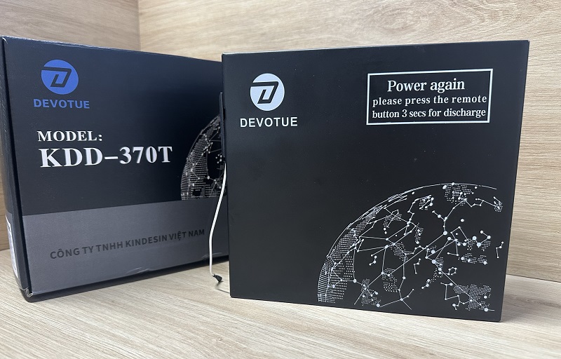 Bộ lưu điện cửa cuốn Devotue KDD-370 1 bo luu dien cua cuon devotue kdd 370 4