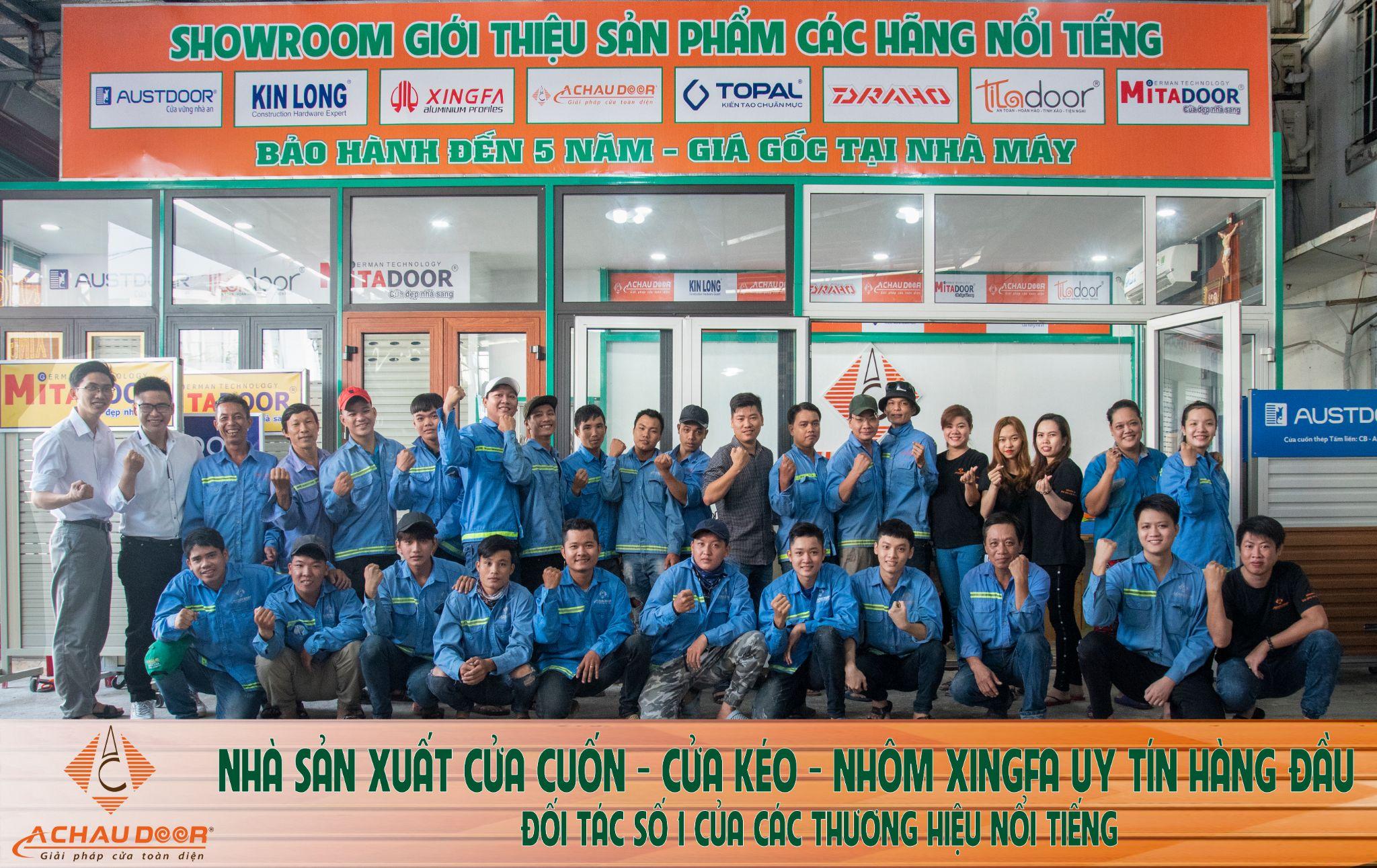 Sửa bộ lưu điện cửa cuốn 3 doi-ngu-ky-thuat-cua-cuon-a-chau