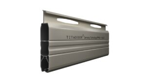 Cửa Cuốn Đức Khe Thoáng Titadoor PM492A, Móc dày 1.0mm, Chân chịu lực dày 1.0mm – TL 8.1kg