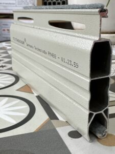 Cửa Cuốn Đức Titadoor PM 492A