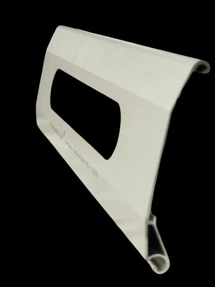 Cửa Cuốn Đức Khe Thoáng Titadoor LG 12 3 cua-cuon-titadoor-lg12-4
