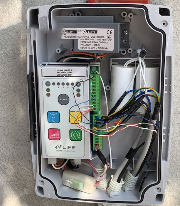 MOTOR CỔNG TỰ ĐỘNG ÂM SÀN LIFE ER4 UNI 230V 10 mach-dieu-khien-moto-am-san-setup-24v-230v-vds-italia2