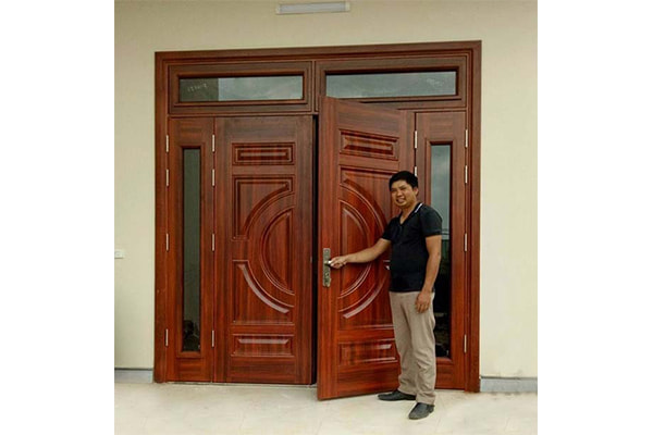 Báo giá hấp dẫn cửa thép sơn tĩnh điện mới nhất 3 Cửa thép sơn tĩnh điện
