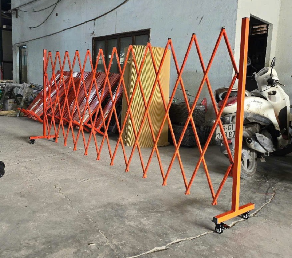 Hàng rào xếp kéo tay gọn nhẹ, tiện lợi mới nhất năm 2025 11 Hàng rào xếp kéo tay