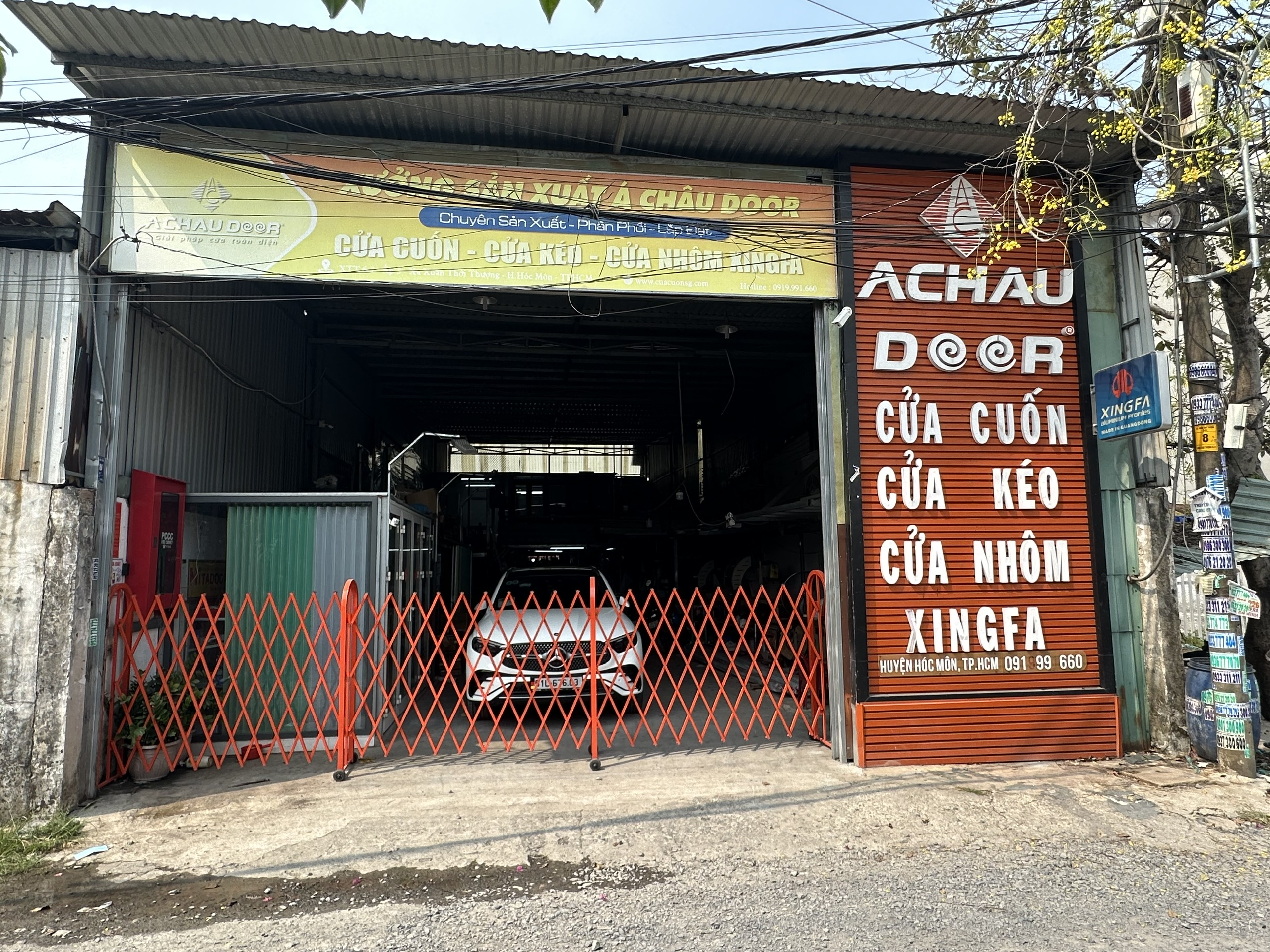 Hàng rào xếp kéo tay gọn nhẹ, tiện lợi mới nhất năm 2025 7 hang rao xep gon