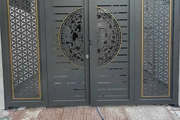 Tổng hợp các cực phẩm về mẫu cổng Inox 4 cánh tại Á Châu Door 1 Cổng Inox 4 cánh