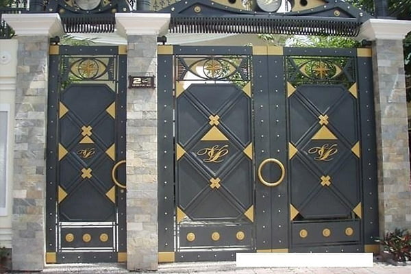 Cập nhật các mẫu cổng sắt hiện đại và đơn giản nhất năm 2025 10 Cổng sắt hiện đại