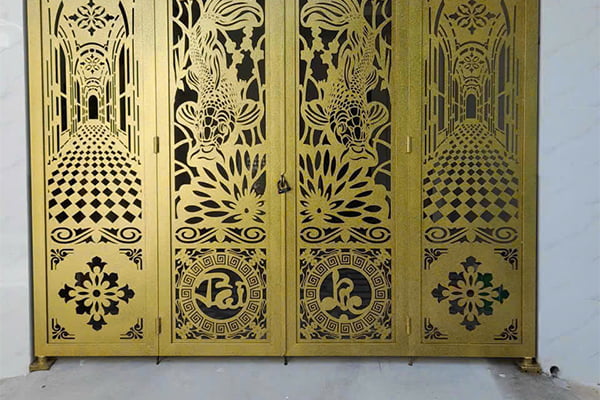 Báo giá hấp dẫn nhất về các mẫu cổng sắt mạ đồng tại Á Châu Door 2 Cổng sắt mạ đồng