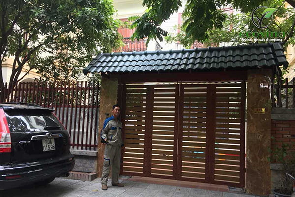 Khám phá các mẫu cổng sắt nan gỗ thời thượng và hiện đại nhất ngày nay 15 Cổng sắt nan gỗ