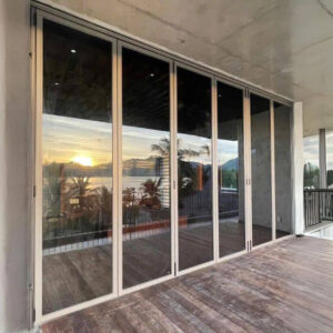 Cửa đi lùa 6 cánh nhôm Maxpro hệ 115