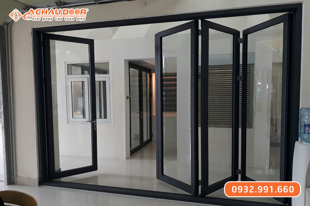 Cửa xếp trượt 4 cánh nhôm JMA hệ 55 3 Cửa xếp trượt 4 cánh nhôm JMA hệ 55