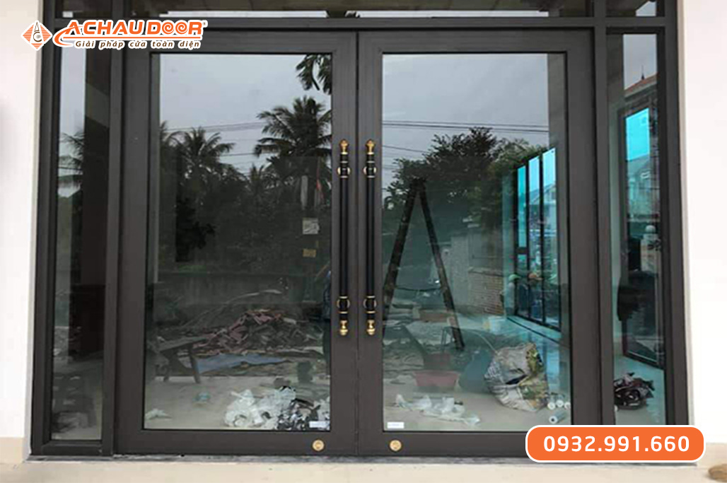 Cửa Nhôm Thủy Lực Bản 140 3 Cửa nhôm thủy lực bản 140