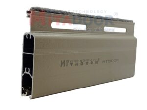 Cửa Cuốn Đức Khe Thoáng Mitadoor MT502R, Móc dày 1.3mm, Chân dày 1.2mm