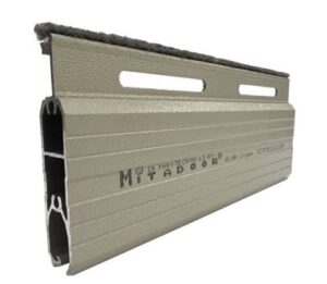 Cửa Cuốn Đức Khe Thoáng Mitadoor MT5222R, Móc dày 1.1mm, Chân dày 1.3mm – TL 12.5kg/m2